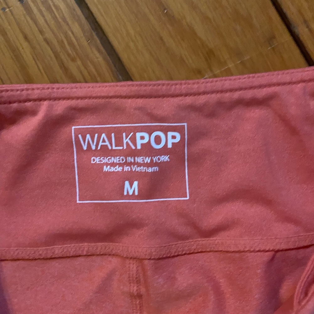 Orange Capri workout pants - Picture 2 of 5